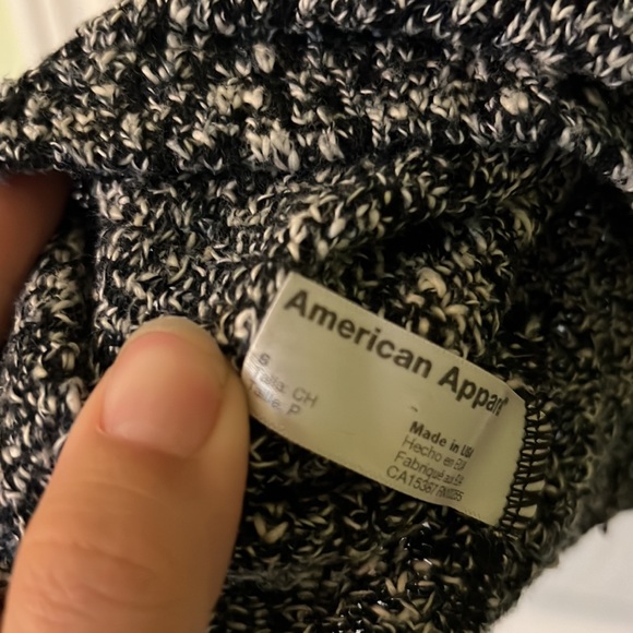 🍋3 for $40🍋 American Apparel Cowl neck crop sweater - Picture 2 of 2